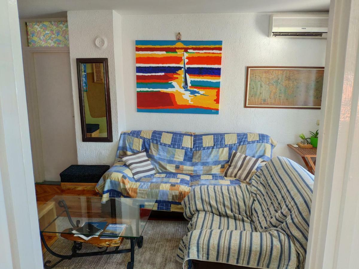 Apartman La Siesta Бар Екстериор снимка