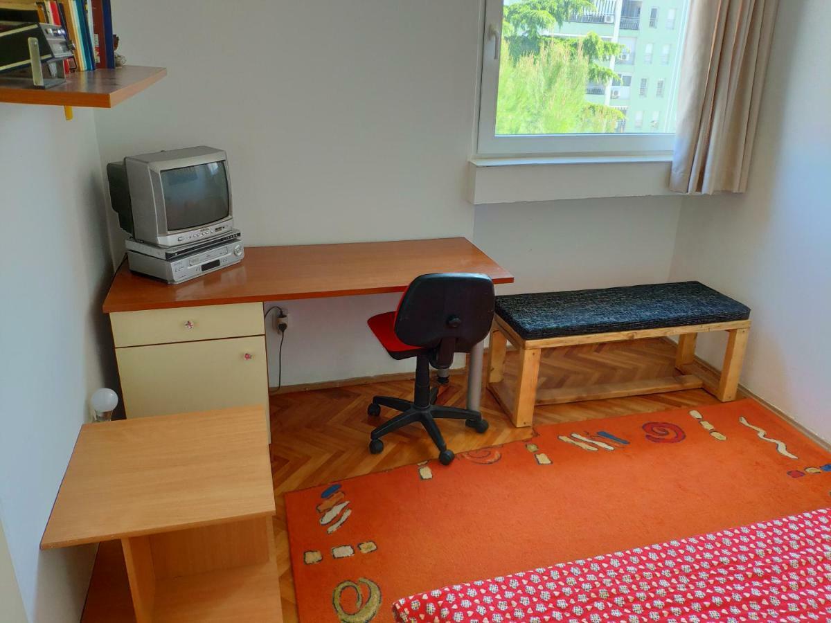 Apartman La Siesta Бар Екстериор снимка